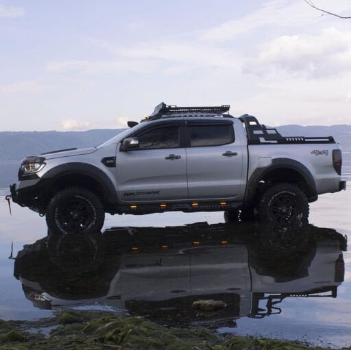 TRUCK ACCESSORIES